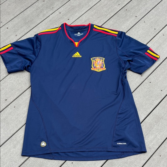Adidas Men's Spain National Football Team Away Jersey 2010/2011 season size XL - Picture 1 of 11